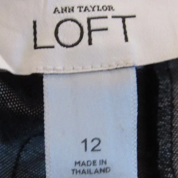 Ann Taylor Loft Womens Grayish/Navy Skirt Size 12 Back and Side Pockets EUC - Picture 3 of 4
